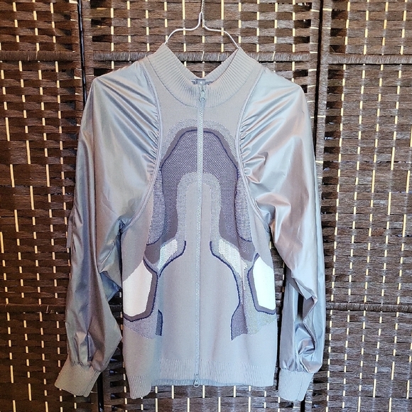 Adidas Stella McCartney Textured Gray Apparel - Picture 1 of 5